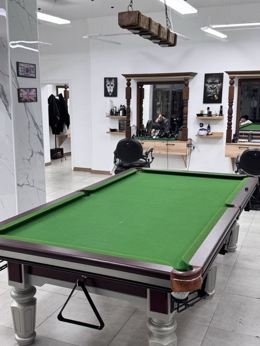 бильярдный стол