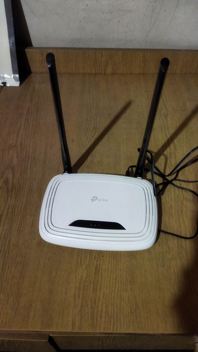 Wifi router sotiladi