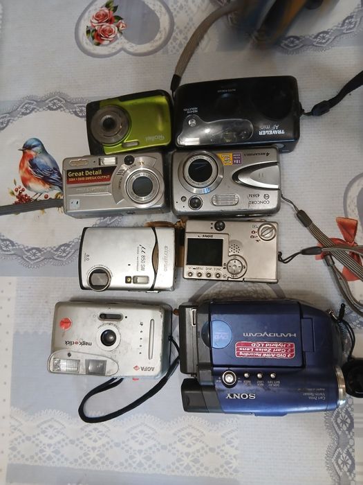 Фотоапарати''''''