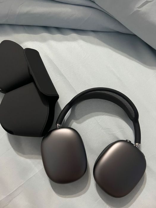 AirPods Max Space Grey