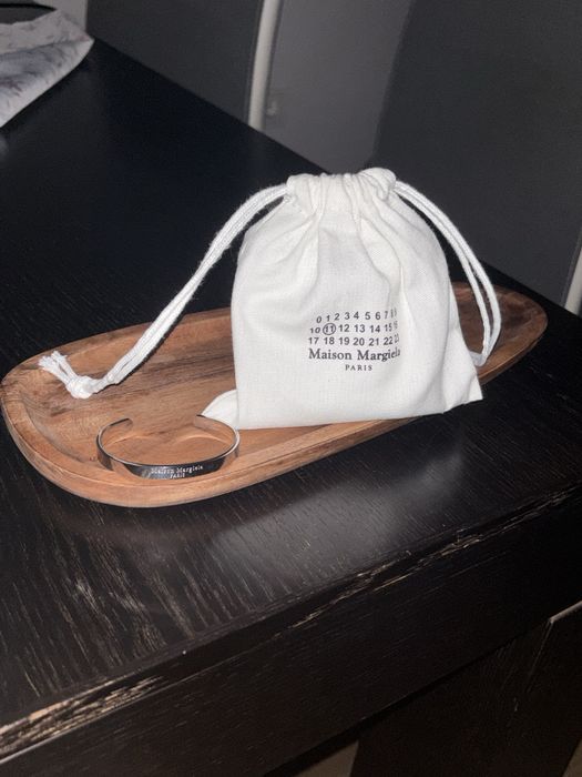 Maison Margiela гривни