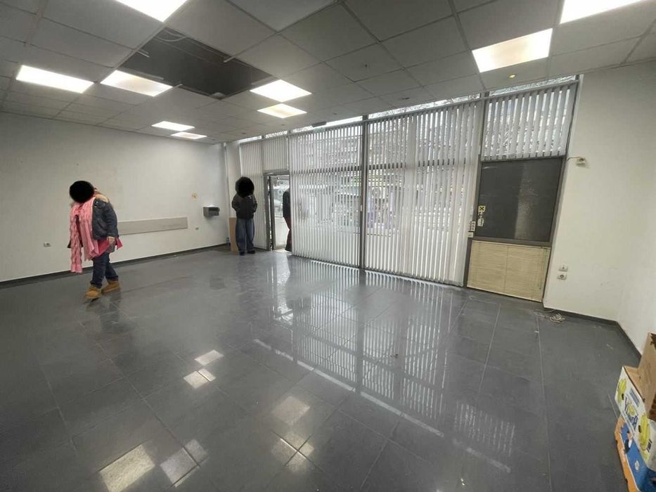 Продава се Магазин в Пловдив, Кючук Париж - 80 кв.м за 16 €/кв.м - Снимка #1