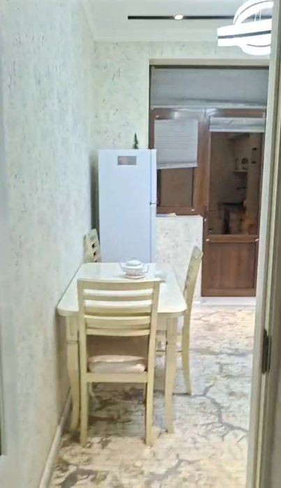 Срочно аренда квартира бектемирский район фут.сити навастройка 3 хона