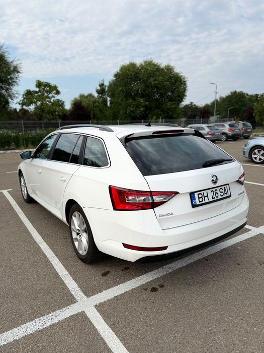 Vand Skoda Superb 3