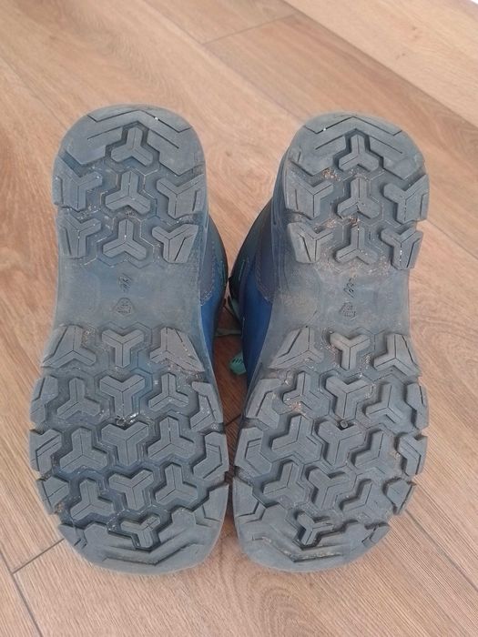 Непромокаеми високи обувки