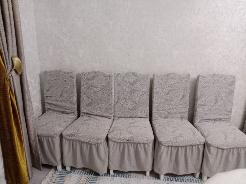 продам стол и стулья