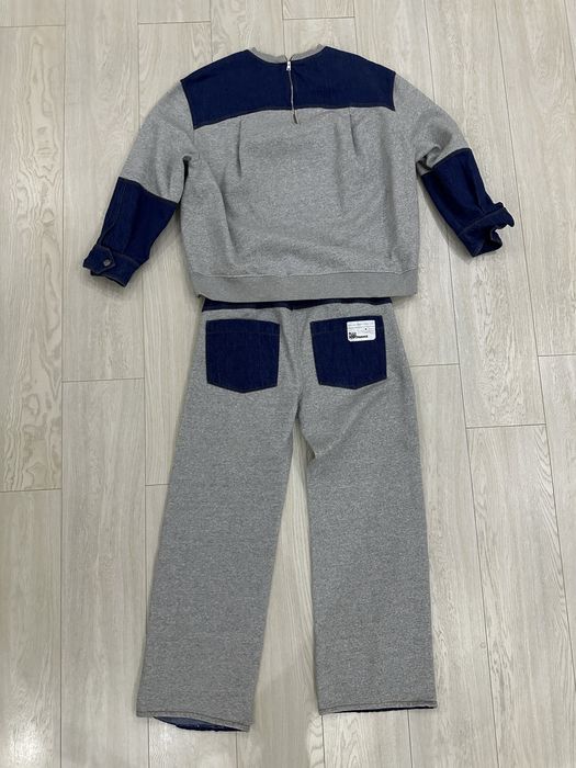 Спортивный костюм