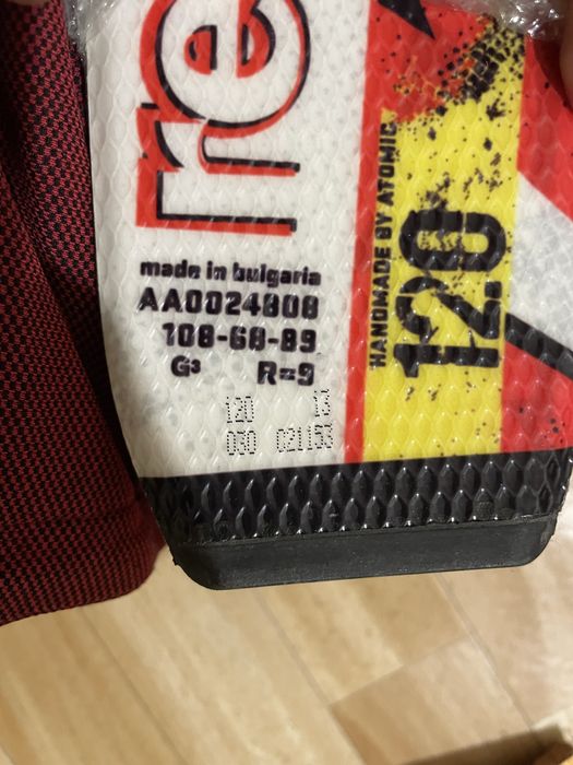 Ski Atomic model redster