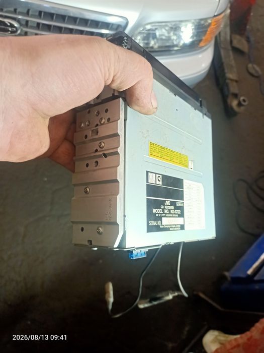 Автомагнитола JVC оригинал.