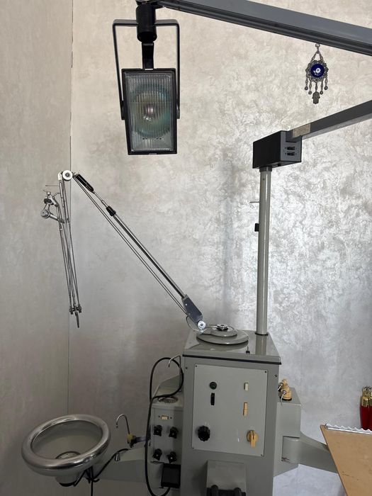 Кресло с оборудованием