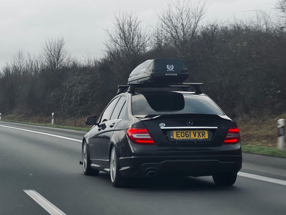 Cutie portbagaj exodus+bare transversale thule