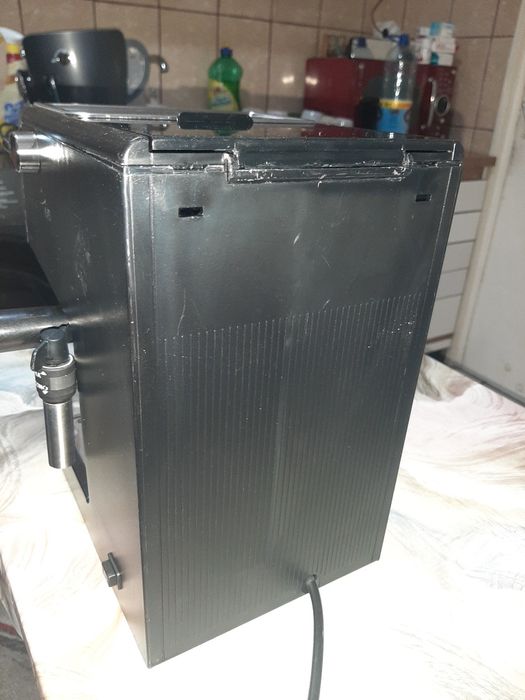 Aparat de cafea second-hand DELONGHI