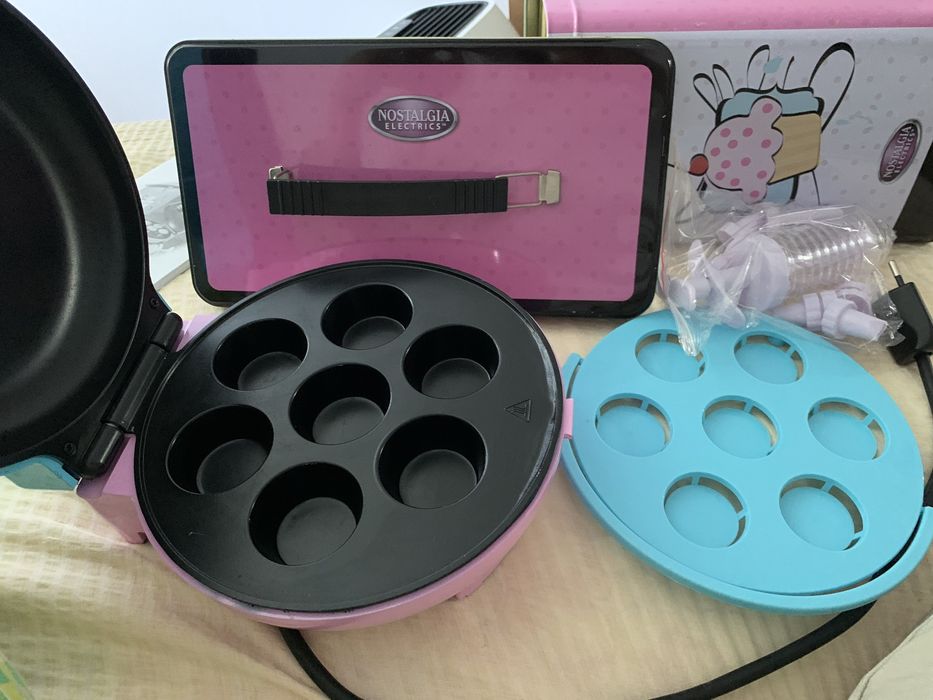 Masina adevarata de prajituri ( cakes) pentru copii