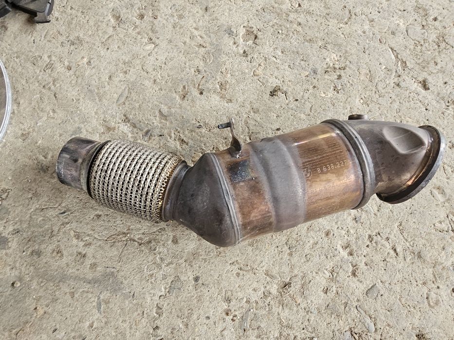 Катализатор бмв 320 bmw 320 b48 б48 opf опф филтър f30 f31 f32 ф30 ф31