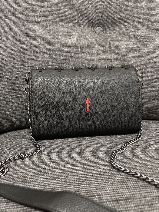 Geanta Louboutin noua