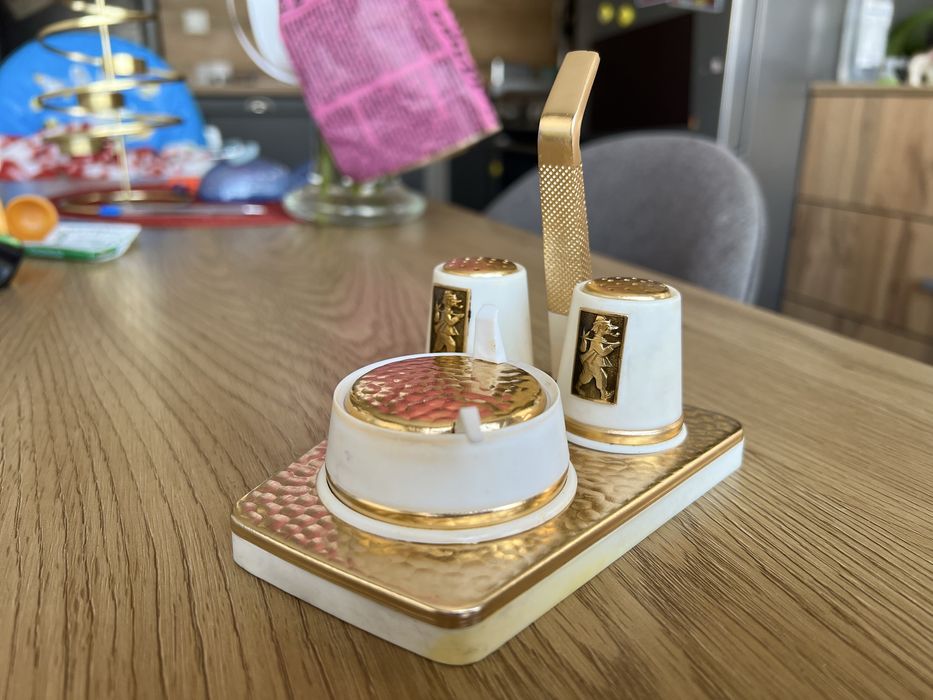 Съветски комплект за сол и пипер