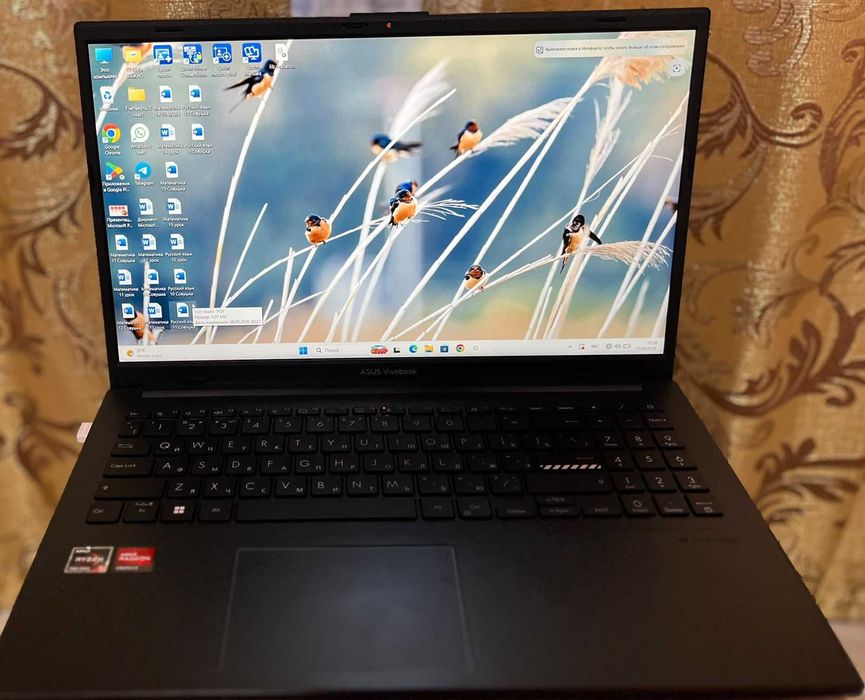 Ноутбук asus vivbook
