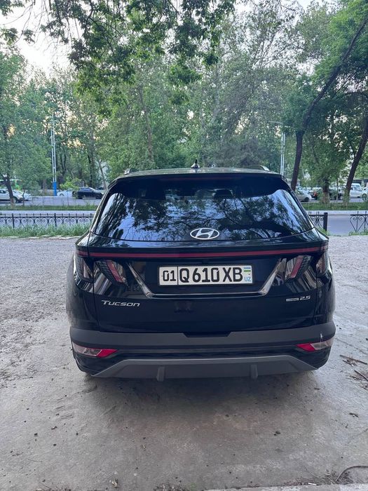 Hyundai Tucson 2022 | 2.5 | FULL | 44 000 км