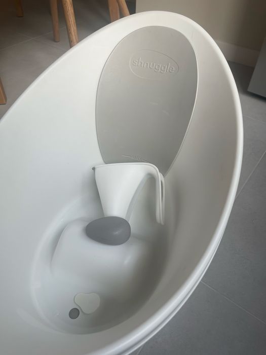 Бебешката вана Shnuggle