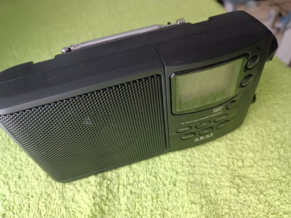 Radio digital Akai Warld receiver