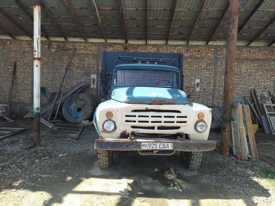 ЗИЛ самосвал сотилади холати яхши юриб турибти келишиб берамиз газ бор