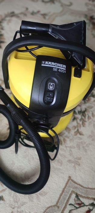 Aspirator Karcher SE 4001 plus