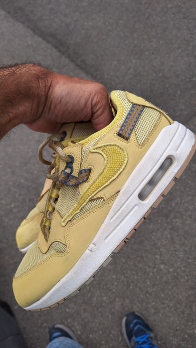 Nike Air Max 1 x Travis Scott Cactus Jack Saturn Gold - Mărimea 40.5