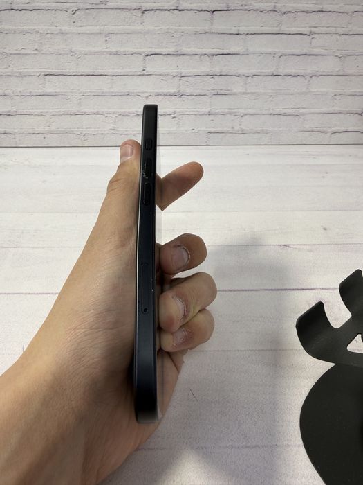 iPhone 16 айфон 16