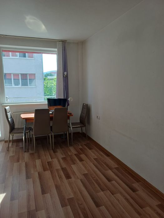 Apartament 2 dormitoare, zona Stadion, etaj 1, de închiriat