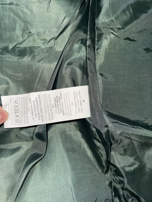 Продам куртки утепленные