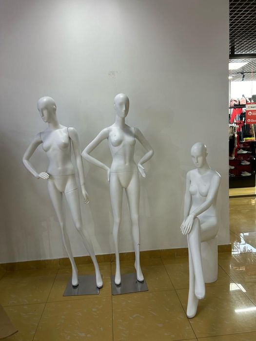 Продам манекены по 35.000