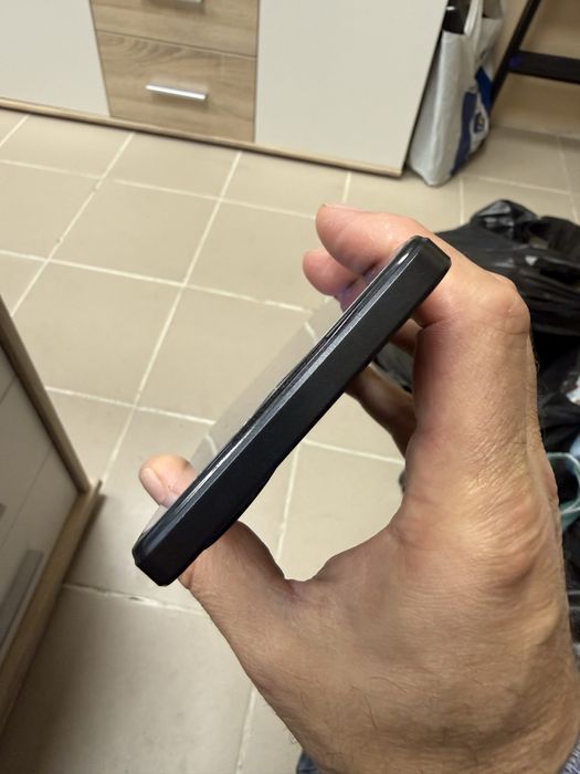 Oppo A18 4/64gb отличен