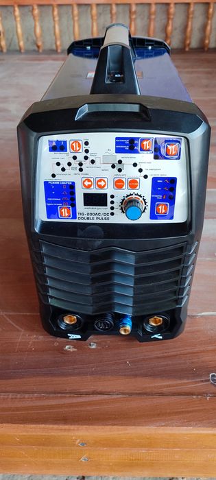 Сварочный аппарат (в идеальном состоянии, в коробке.)