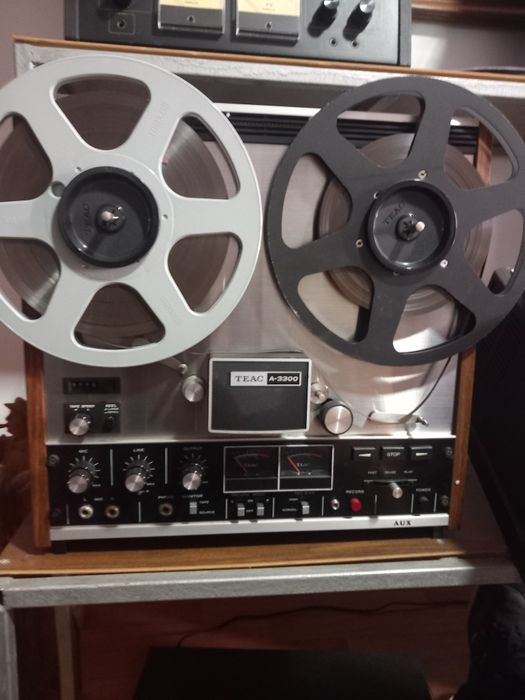 Vand mag teac a33oo perfect functional și linie jvc ampliuner și caset