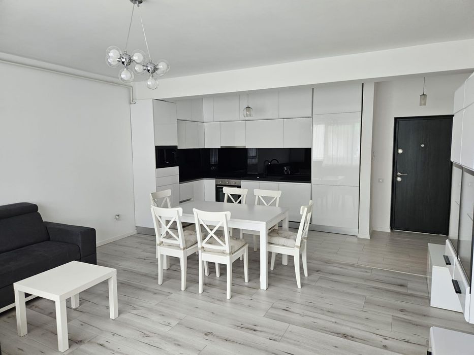 Vand apartament cu 2 camere Floresti Sub Cetate