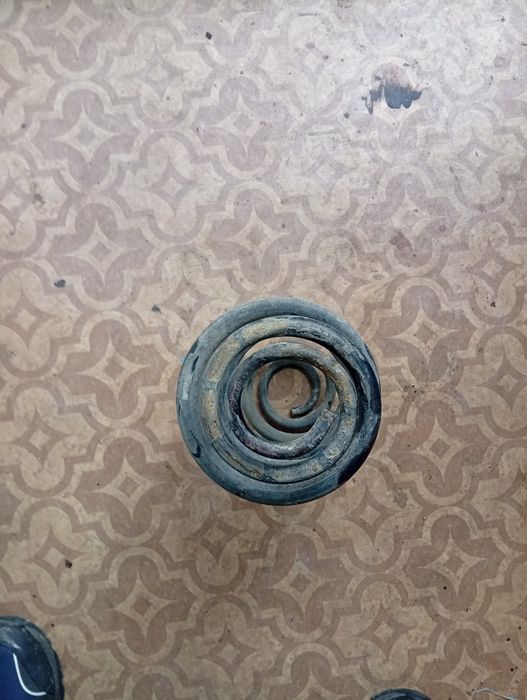 Задна пружина за Опел Зафира А