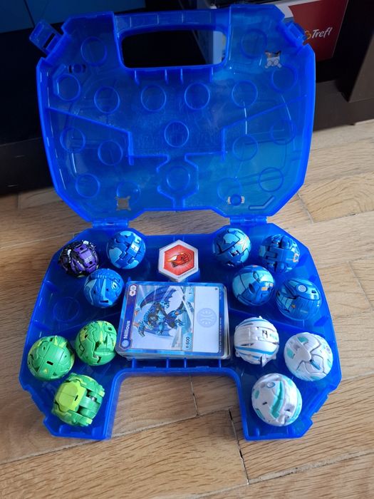 Оригинални бакуган топчета. 13 на брой.