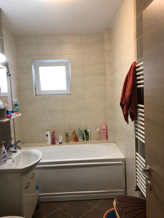 Chirie apartament 2 camere Junior Residence cu parcare proprie