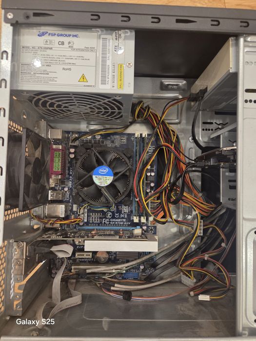 Компьютер ( не работает видеокарта )