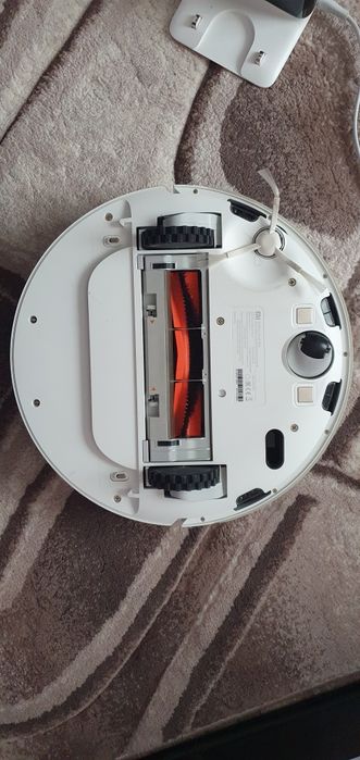 Робот прахосмукачка Xiaomi Mi Robot Vacuum Mop Cleaner, 0.6 л, WI-FI