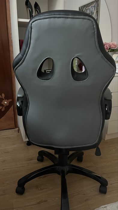 Геймърски стол за бюро