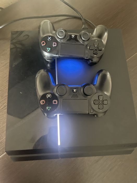 Play station 4  512g идеал