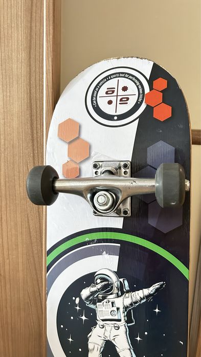 Продам скейтборт