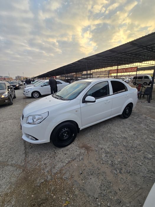 Нексия 3 сатлады таиын машын