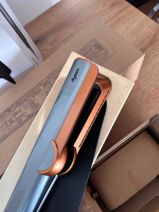 DYSON Airstrait Placa de indreptat parul Wet to Dry Prussian Blue/Copper & Red Velvet/Gold