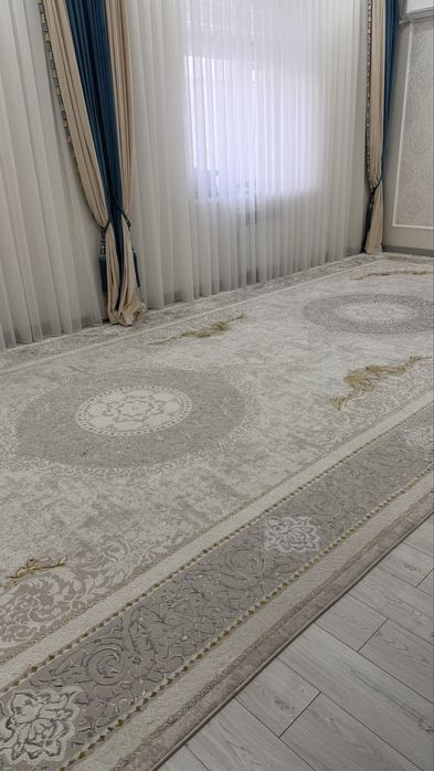 Кілем қалың әдемі