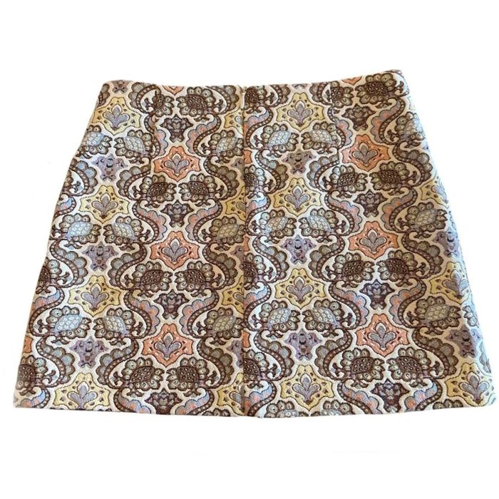 Къса пола на шарки с висока талия на Зара