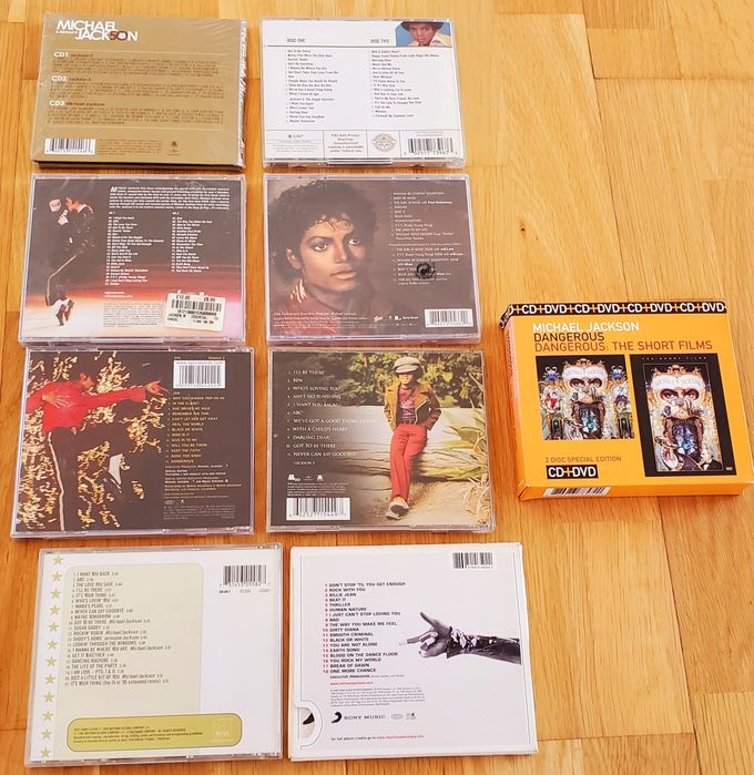 CD uri noi, intacte Michael Jackson