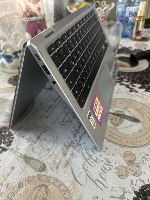 Acer chromebook CP513-1H