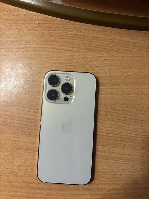 iPhone 14 pro 256 gold